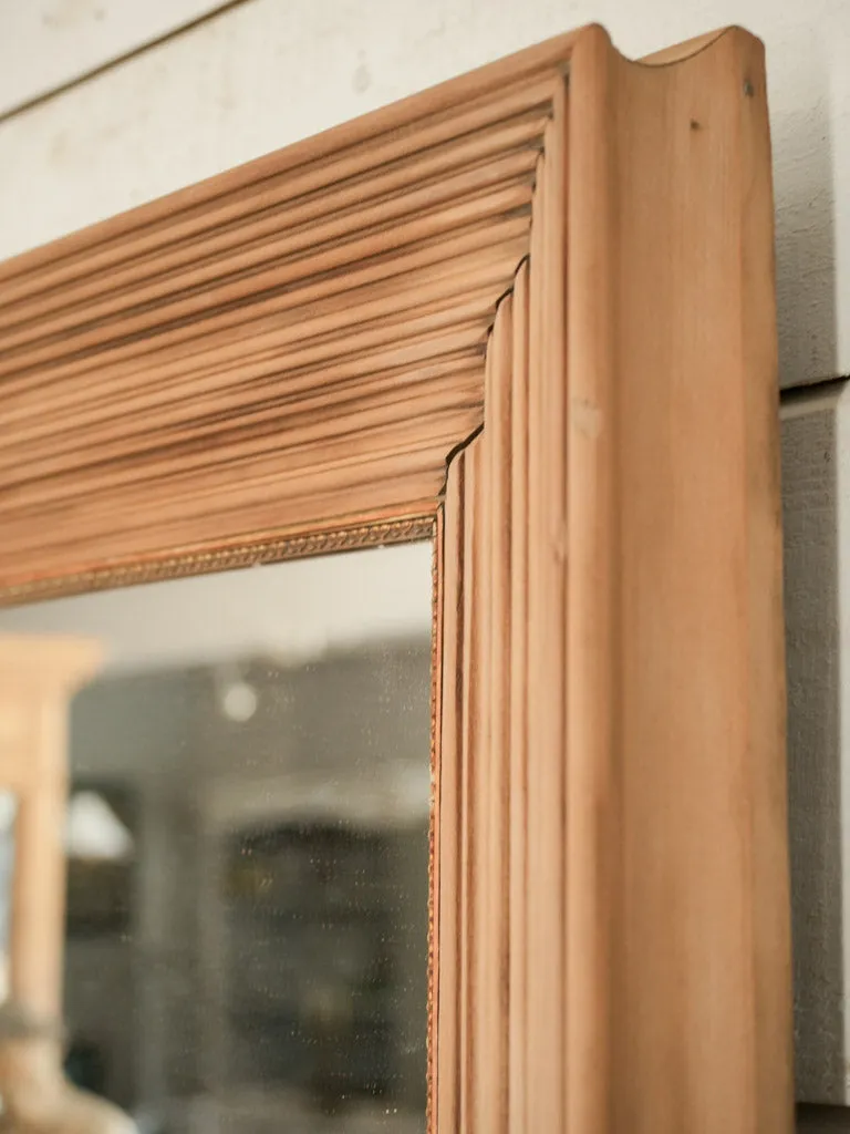 1940s Vintage Mahogany Mirror w/ Reeded Wooden Frame 39¾" x 33½"