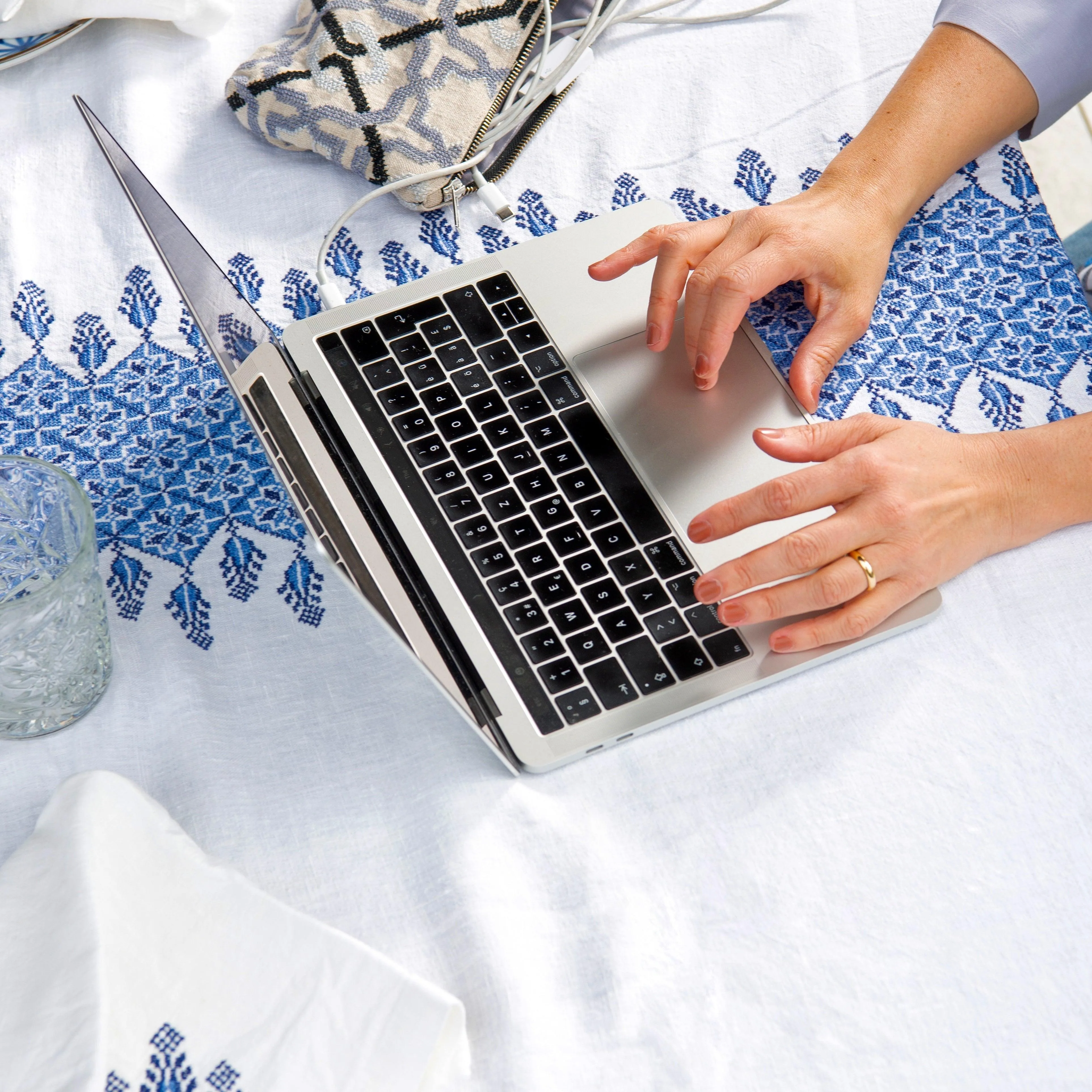 LINEN TABLECLOTH SHOOTING STAR  | 350 x 180 cm