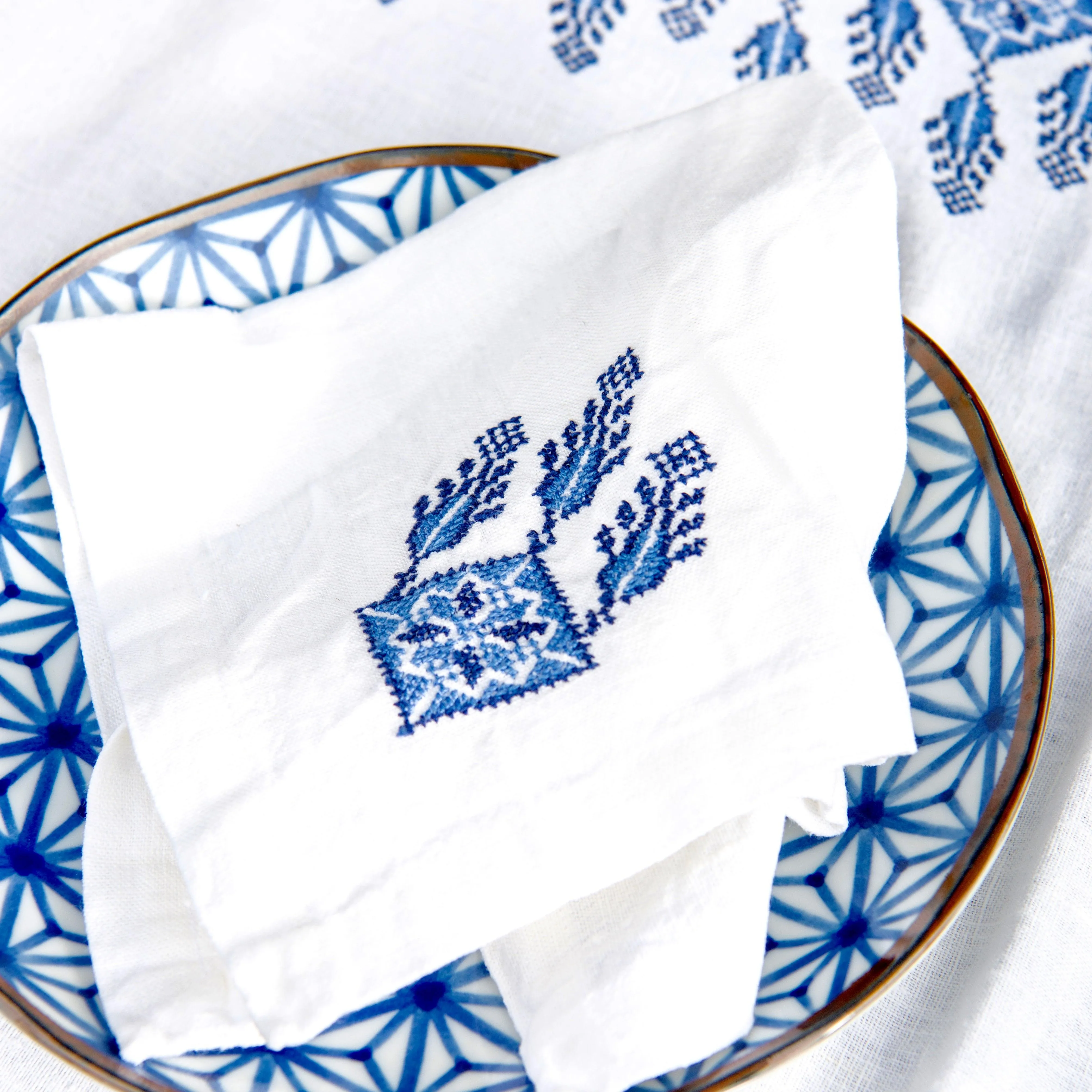 LINEN TABLECLOTH SHOOTING STAR  | 350 x 180 cm