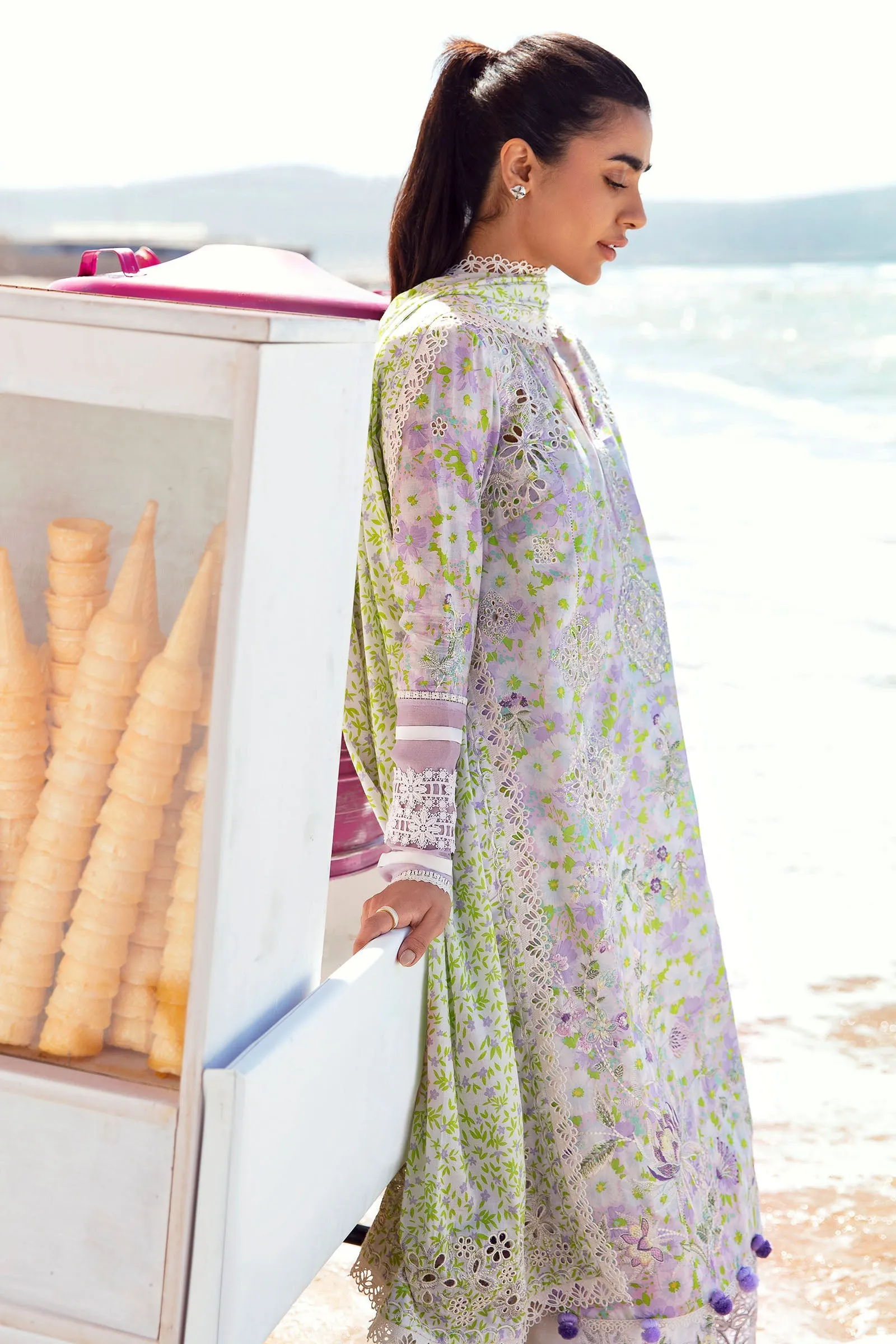Zaha by Khadijah Shah Lawn Collection 2023 – ELA (ZL23-03 A)